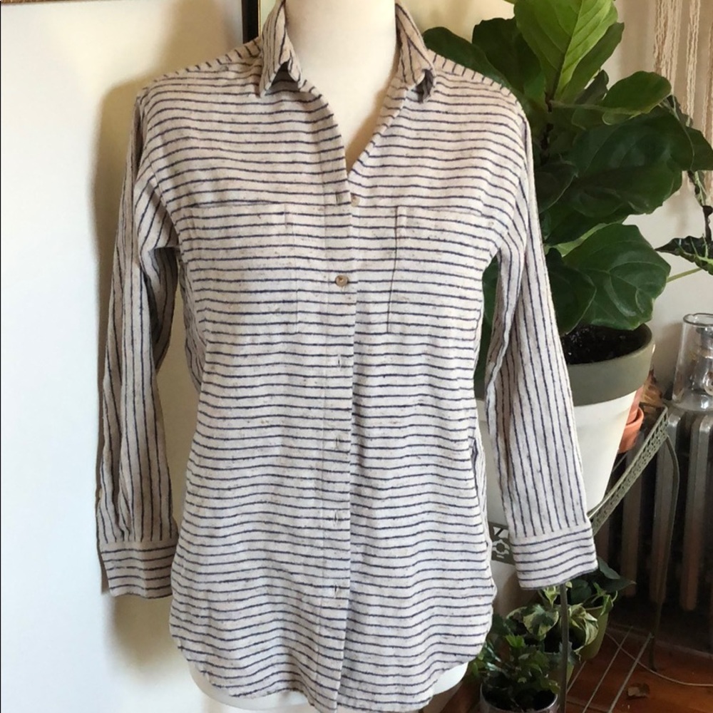 Super cute Madewell button shirt